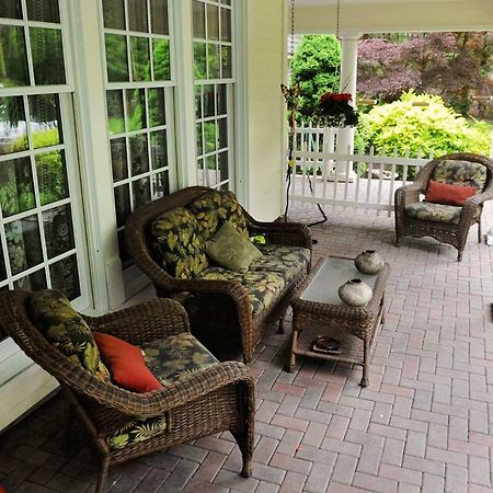 A Walk In The Woods Bed And Breakfast Southold Extérieur photo