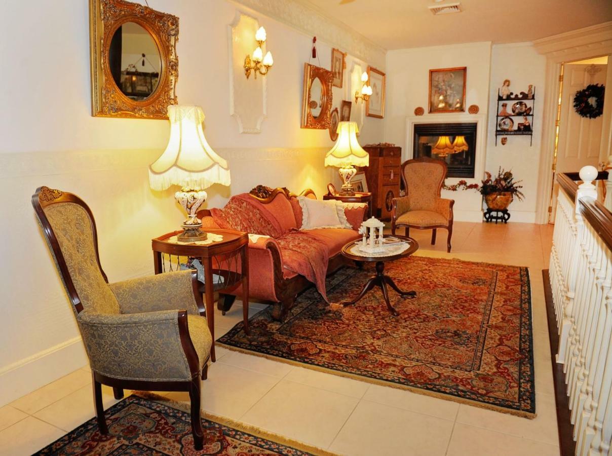 A Walk In The Woods Bed And Breakfast Southold Extérieur photo