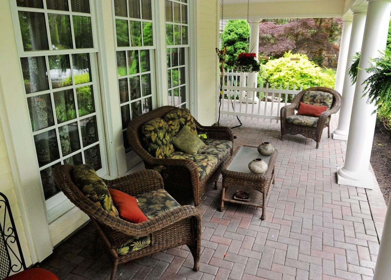 A Walk In The Woods Bed And Breakfast Southold Extérieur photo